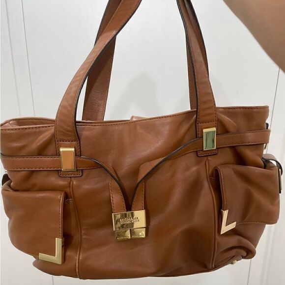 Michael Kors Tote  - Picture 1 of 8